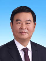        何報翔，男，漢族，1963年4月生，民革黨員，研究生學歷，管理學博士學位，高級工程師。       現(xiàn)任全國政協(xié)副主席，民革中央常務副主席，中國和平統(tǒng)一促進會副會長。