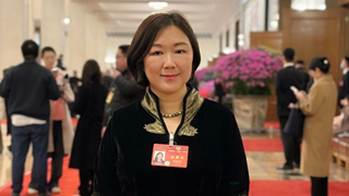 蔣勝男委員：凝聚網(wǎng)絡(luò)作家力量共同發(fā)展